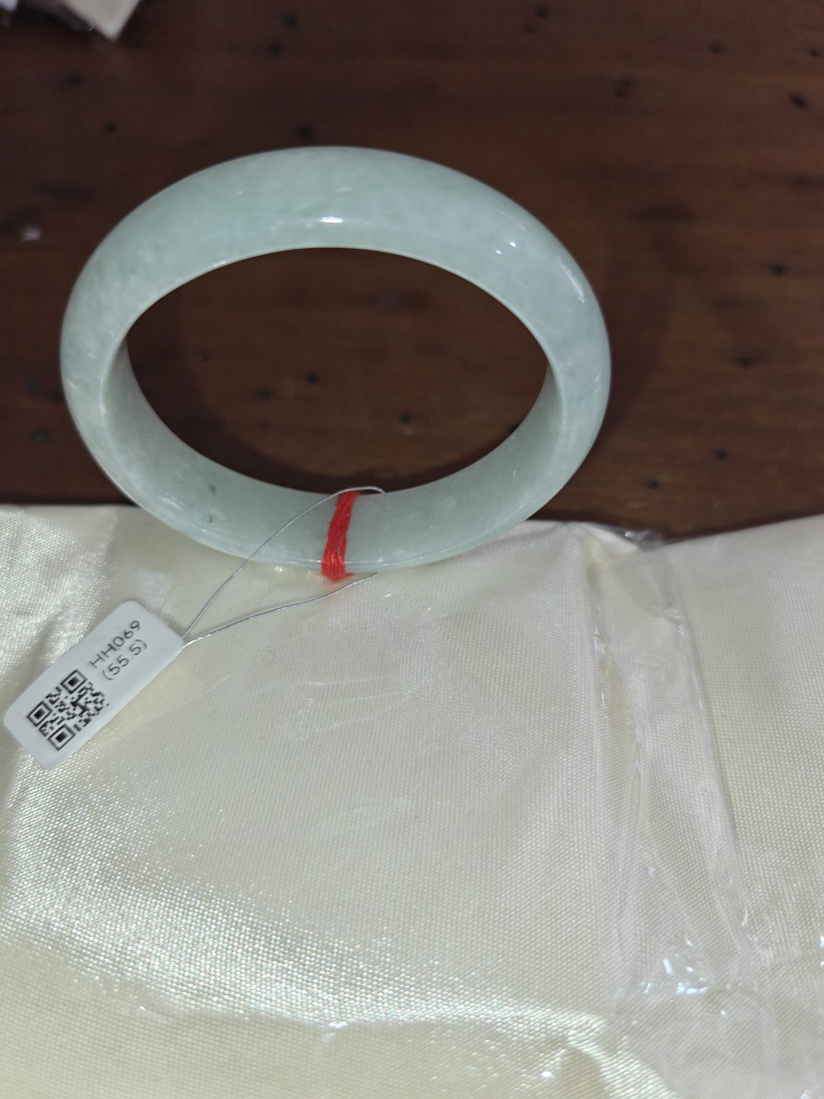 Vòng Tay Ngọc Phỉ Thúy HH069 (55.5mm) - ảnh 1