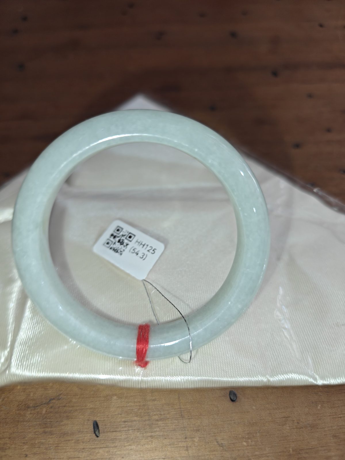 Vòng Tay Ngọc Phỉ Thúy HH125 (54.3mm) - ảnh 1