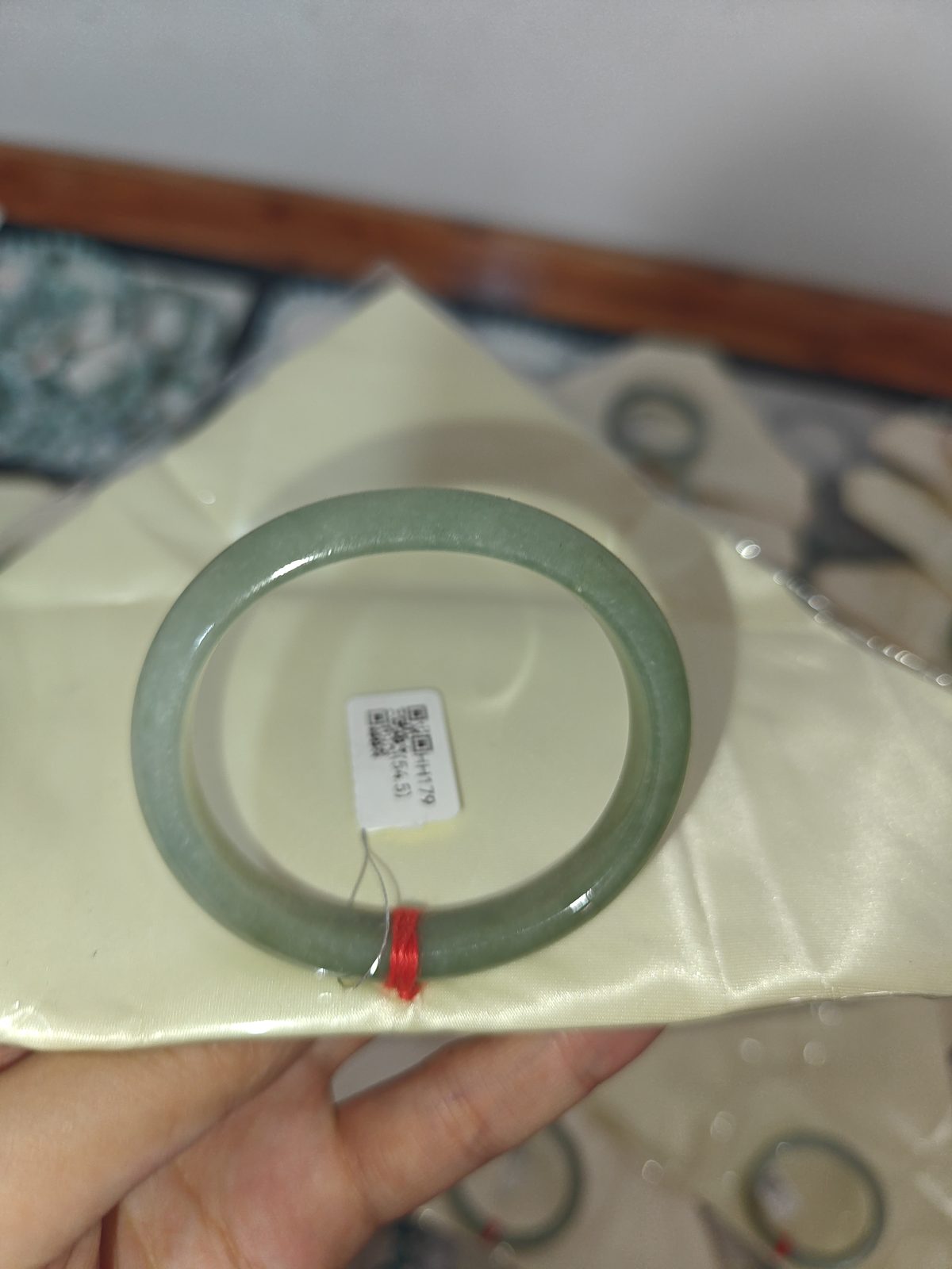 Vòng Tay Ngọc Phỉ Thúy HH179 (54.5mm) - ảnh 1