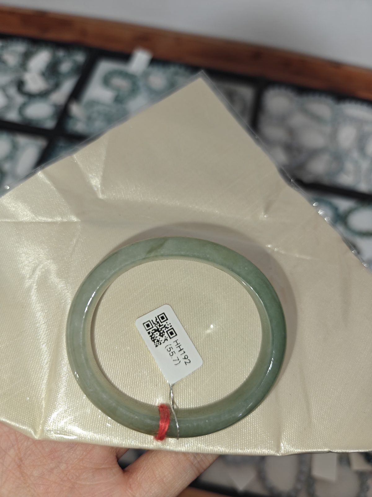 Vòng Tay Ngọc Phỉ Thúy HH192 (55.7mm) - ảnh 1