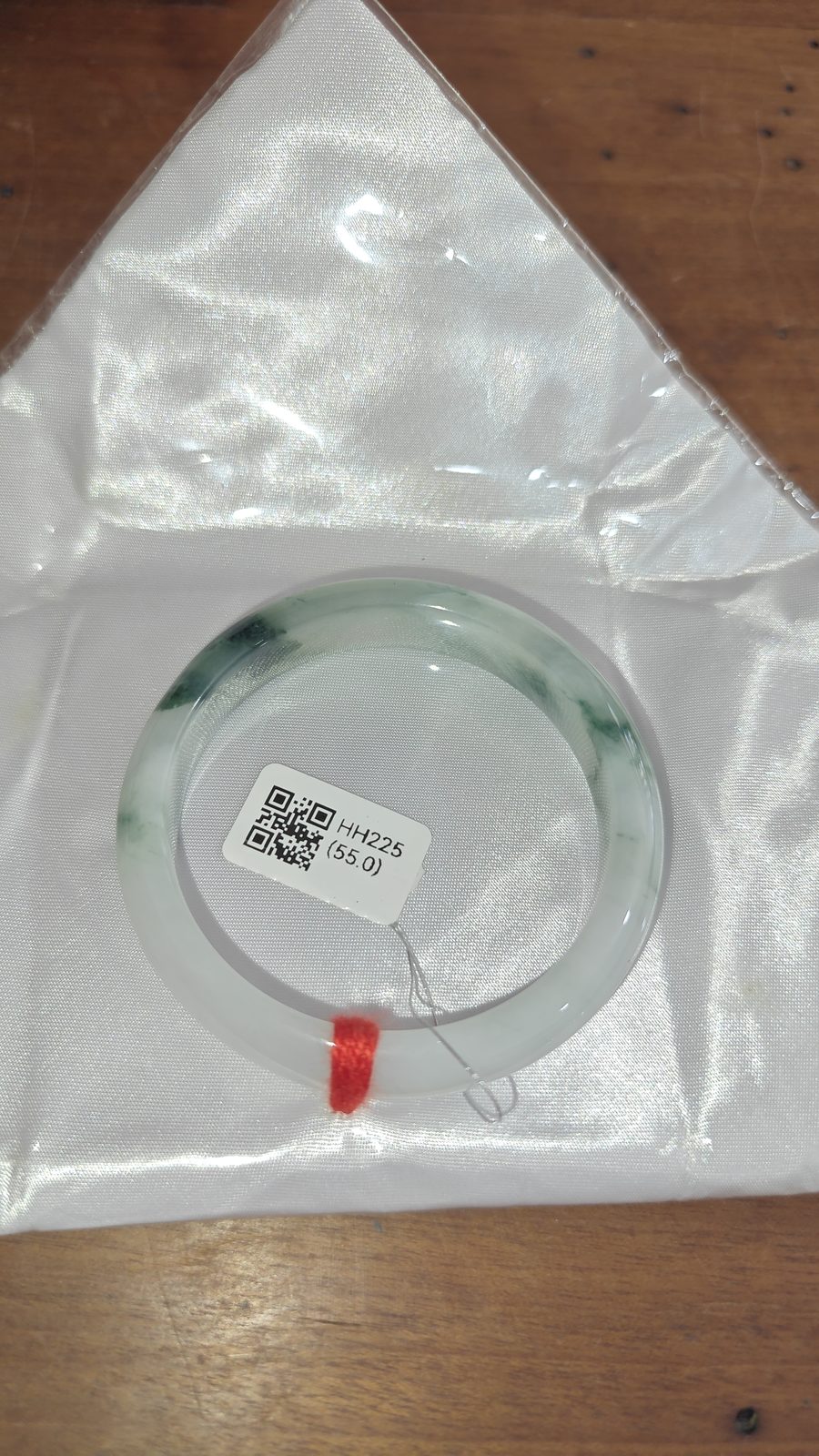 Vòng Tay Ngọc Phỉ Thúy HH225 (55.0mm) - ảnh 1