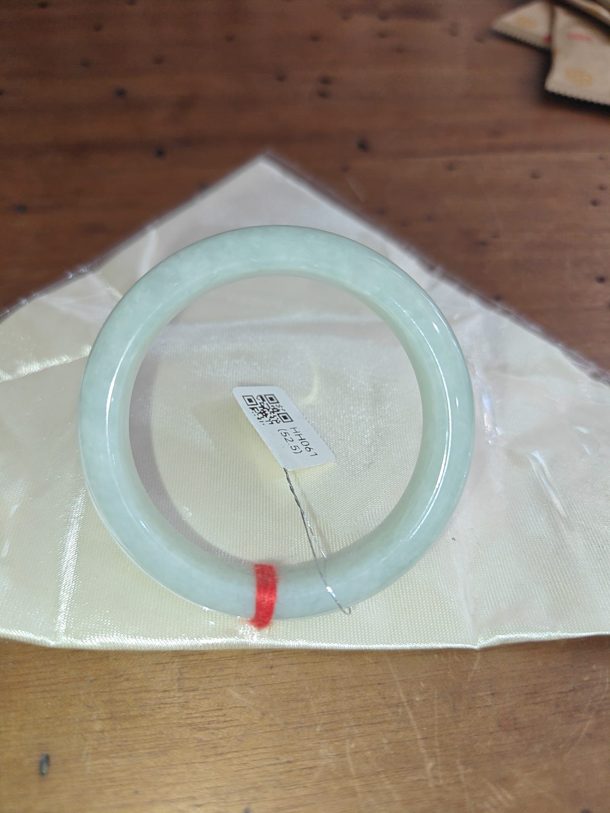 Vòng Tay Ngọc Phỉ Thúy HH061 (52.5mm) - ảnh 1