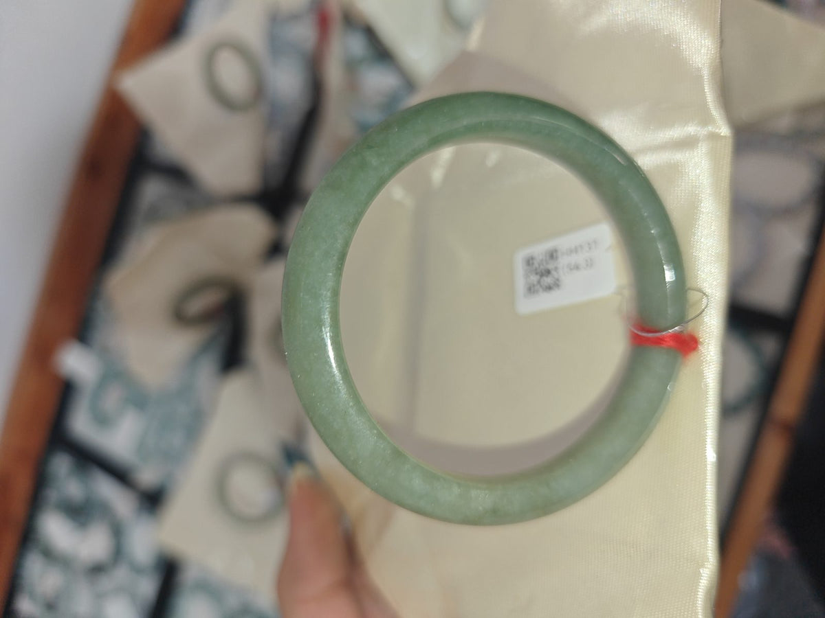 Vòng Tay Ngọc Phỉ Thúy HH131 (54.3mm) - ảnh 1