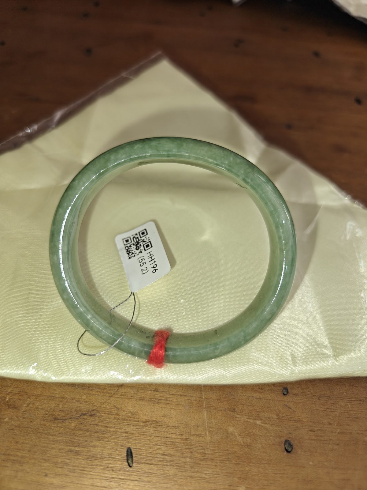 Vòng Tay Ngọc Phỉ Thúy HH196 (55.2mm) - ảnh 1